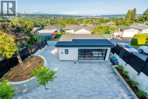 550 Richmond Street, New Westminster, BC V3L4C7 Photo 4