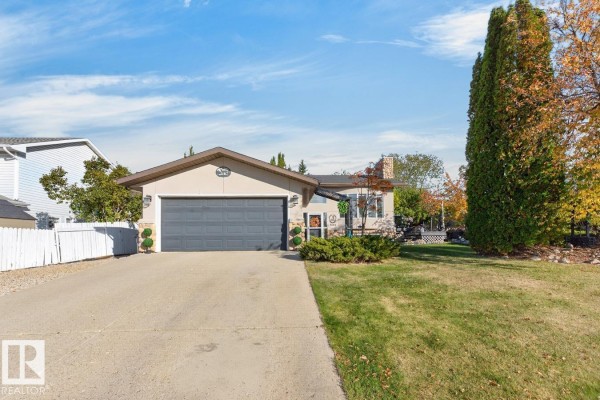 Kitchen - 5502 48 Av, Beaumont, AB T4X1C4 Photo 3