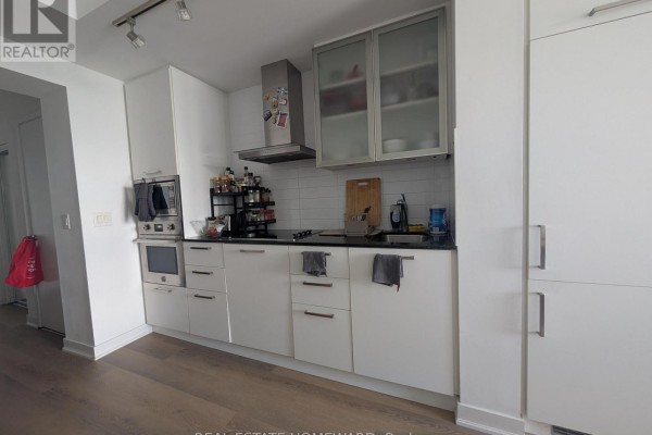 Primary Bedroom - 5507 - 14 York Street, Toronto, ON M5J0B1 Photo 4