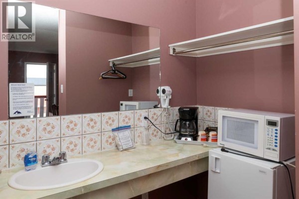 5507 50th Street, Viking, AB T0B4N0 Photo 5