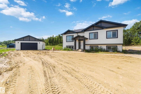 #401 55108 Range Road 15, Rural Lac Ste  Anne County