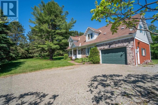 552 Old Garden River Rd, Sault Ste  Marie, ON, photo 2