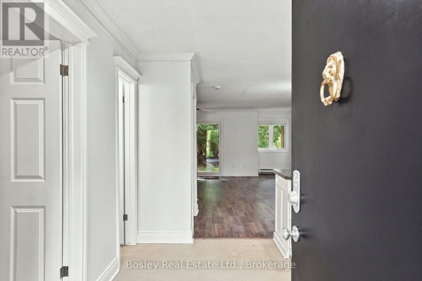 Bedroom 2 - 552 Oxbow Crescent, Collingwood, ON L9Y5B4 Photo 5