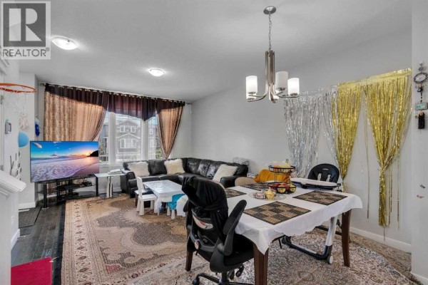 Primary Bedroom - 552 Redstone Drive Ne, Calgary, AB T3N0R3 Photo 5