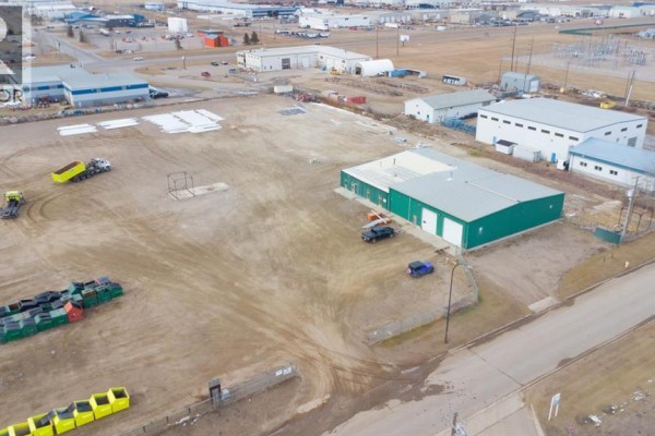 5520 59 Avenue, Lloydminster, AB, photo 2