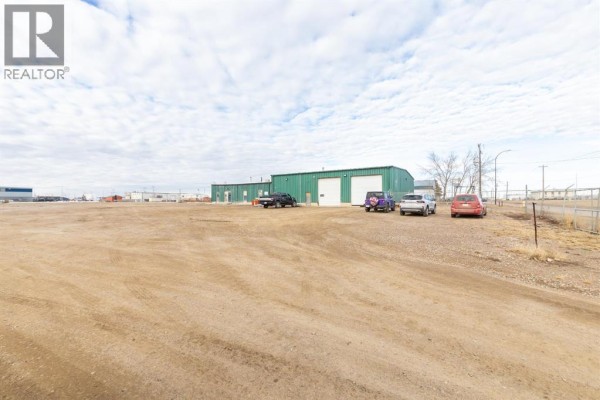 5520 59 Avenue, Lloydminster, AB T9V0C7 Photo 5