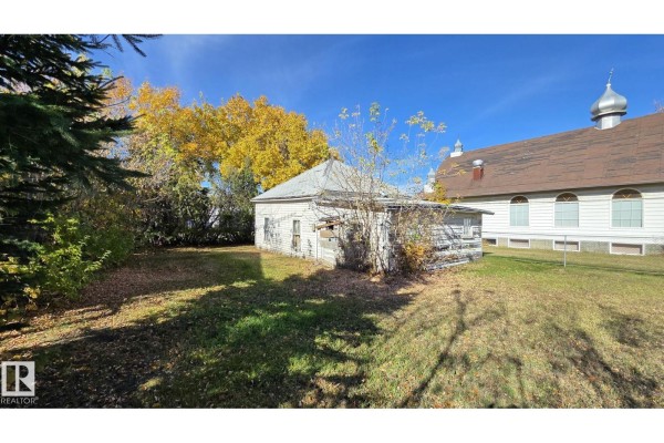 5521 49 St, Vegreville, AB T9C1G5 Photo 3