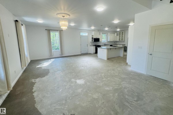553 11207 Twp R 564, Rural St  Paul County, AB, photo 3