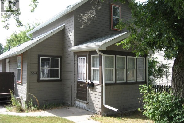 553 Athabasca Street W, Moose Jaw, SK, photo 2