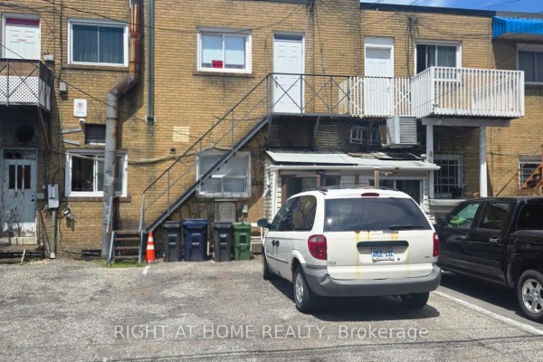 553 Rogers Road, Toronto, ON, photo 2