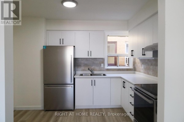 553 Rogers Road, Toronto, ON, photo 3
