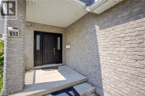 Bedroom - 553 Waterton Drive, Waterloo, ON N2V2K5 Photo 5