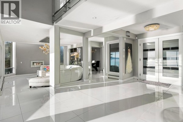 5530 Parthenon Place, West Vancouver, BC V7W2V7 Photo 4