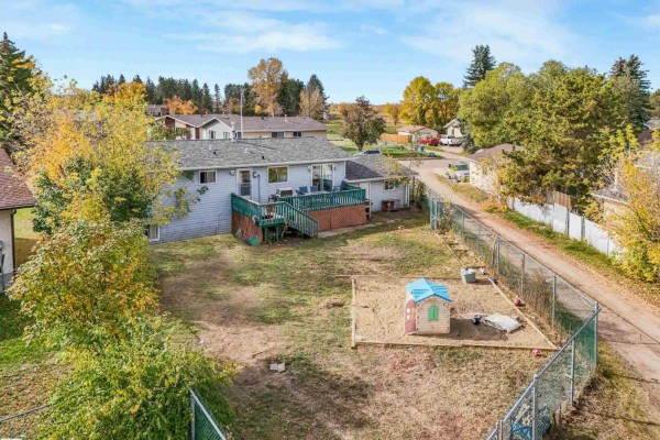 Kitchen - 5535 55a St, Wetaskiwin, AB T9A2A7 Photo 3