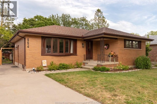 554 Bertha Avenue, Windsor