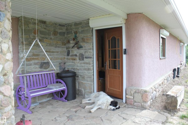 55419 Rr73, Rural St  Paul County, AB, photo 3