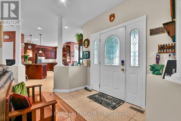 Primary Bedroom - 5544 Bridlewood Court, South Dundas, ON K0E1K0 Photo 4