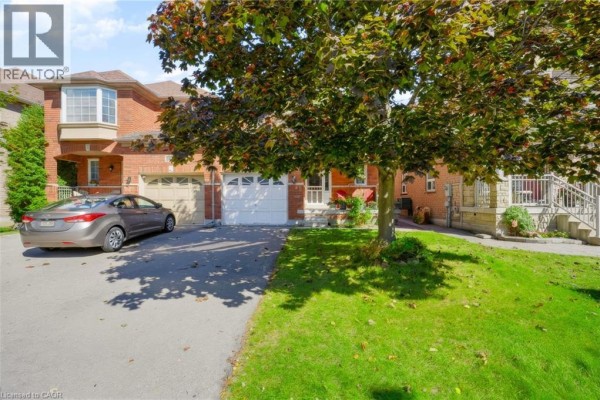 4pc Bathroom - 5549 Katy Gate, Mississauga, ON L5M7M9 Photo 2