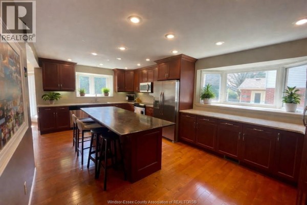 555 Jeffreybrook Drive, London, ON, photo 2