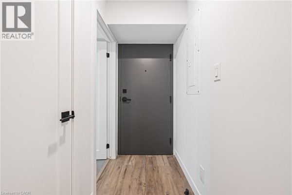Den - 555 Sanatorium Road Unit# 105, Hamilton, ON L9C2B1 Photo 3