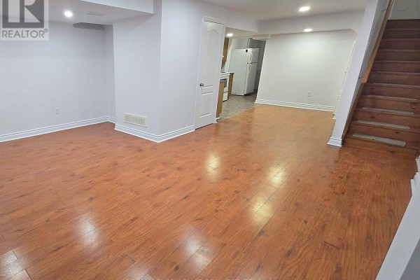 5553 Bonnie Street, Mississauga