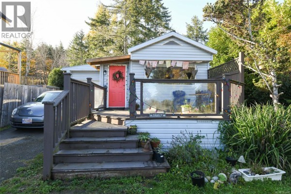 Primary Bedroom - 5557 Horne St, Union Bay, BC V0R3B0 Photo 4