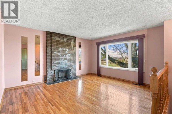 Kitchen - 556 Lysander Drive Se, Calgary, AB T2C1L7 Photo 3