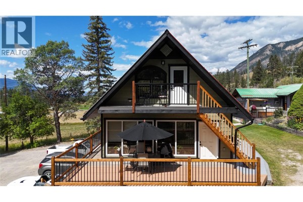 Office - 5564/5574 Highway 95 Highway, Edgewater, BC V0A1E0 Photo 5