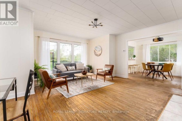 Living room - 5565 Fawn Bay Road, Ramara, ON L3V6H6 Photo 3