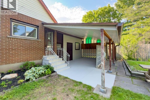 Bedroom - 5576 Desson Avenue, Niagara Falls, ON L2G3T1 Photo 4