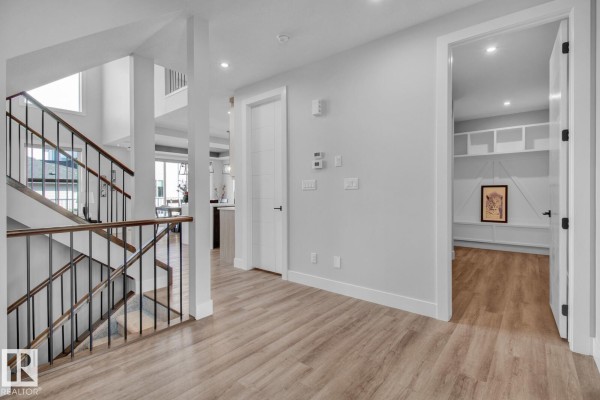 Primary Bedroom - 558 Meadowview Dr, Fort Saskatchewan, AB T8L0V4 Photo 4