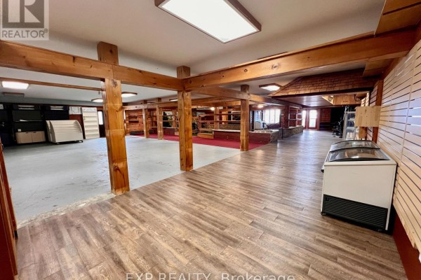 5584 Highway 35 Highway Nw, Kawartha Lakes, ON K0M1N0 Photo 5
