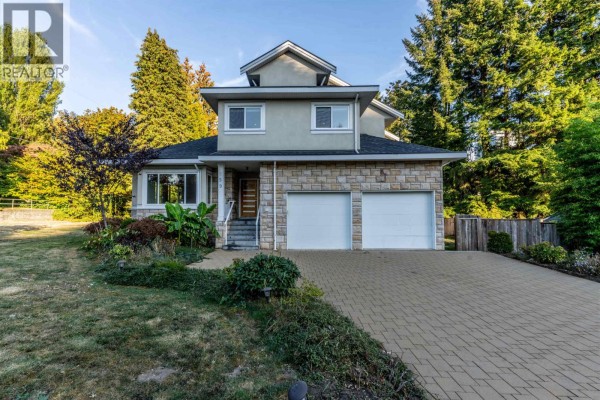 559 Bosworth Street, Coquitlam, BC V3J3V1 Photo 2