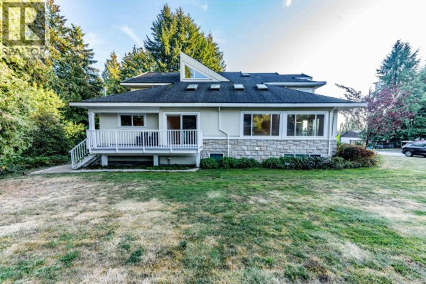 559 Bosworth Street, Coquitlam, BC V3J3V1 Photo 4