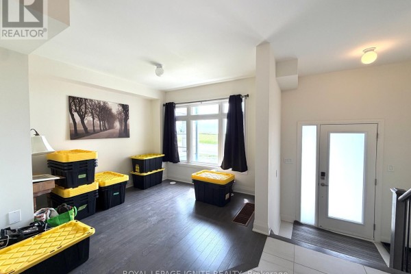Eating area - 559 Port Darlington Road, Clarington, ON L1C7E9 Photo 4