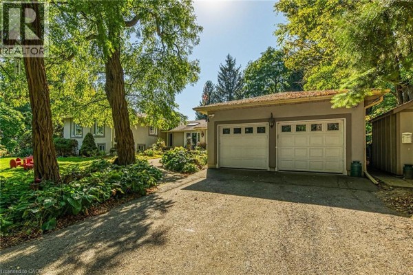 5590 Blind Line, Burlington, ON, photo 3