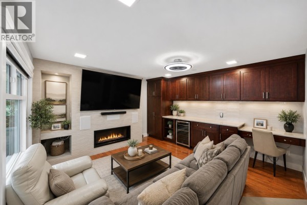 5591 Oliver Drive, Richmond, BC V6V2P2 Photo 2