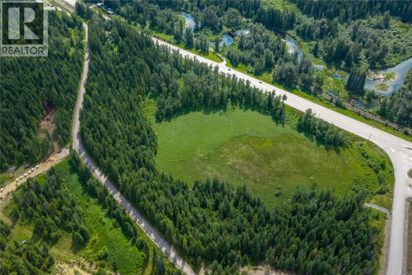 5597 Avoca Road, Malakwa, BC V0E2J0 Photo 5