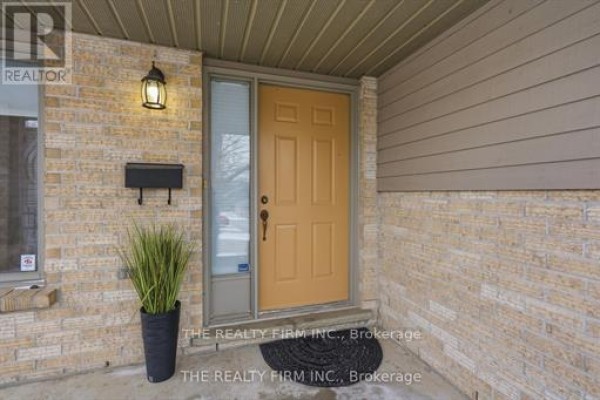 Foyer - 56 - 1500 Richmond Street, London North, ON N6G4T8 Photo 2
