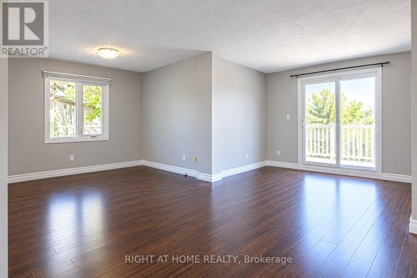 Dining room - 56 - 508 Essa Road, Barrie, ON L0M1A0 Photo 2