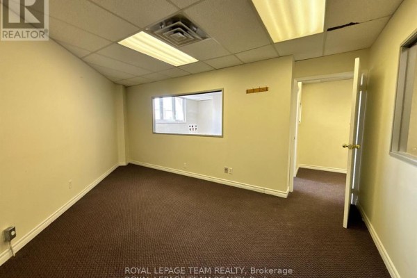 56 - 5450 Canotek Road, Ottawa, ON K1J9G4 Photo 4