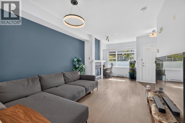 56 6528 Denbigh Avenue, Burnaby, BC V5H3R8 Photo 3