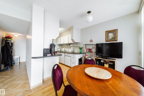 Primary Bedroom - #56 8745 165 Street Nw, Edmonton, AB T5R2R7 Photo 4