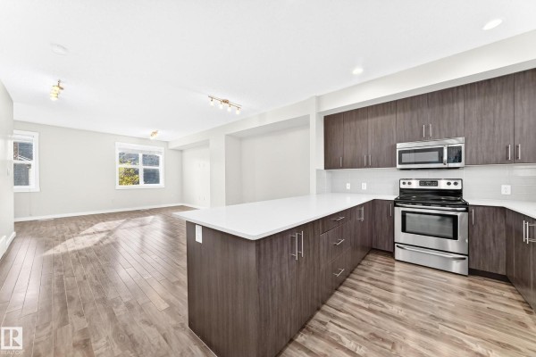 Den - #56 903 Crystallina Nera Wy Nw, Edmonton, AB T5Z0N6 Photo 4