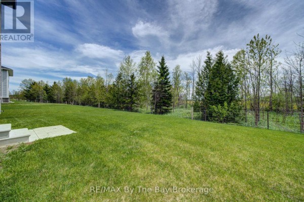 56 Amber Drive, Wasaga Beach, ON L9Z0R9 Photo 3