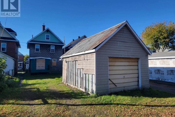 56 Cathcart St, Sault Ste  Marie, ON, photo 2
