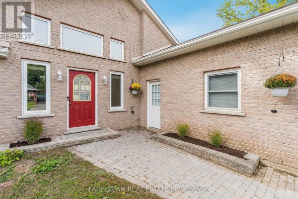 Primary Bedroom - 56 Church Street S, New Tecumseth, ON L9R1H2 Photo 4