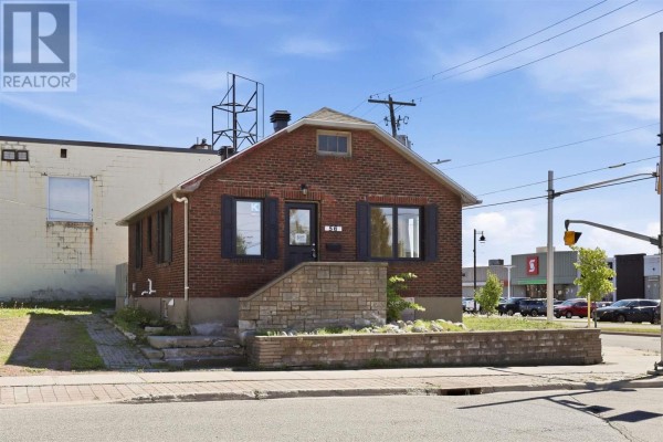56 Dennis St, Sault Ste  Marie