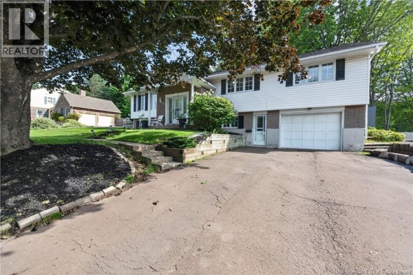 56 Fairway Boulevard, Riverview, NB, photo 3