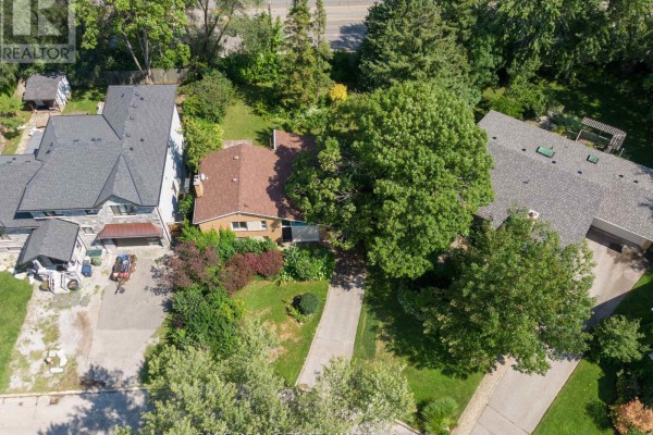 56 Grangemill Crescent, Toronto, ON, photo 3